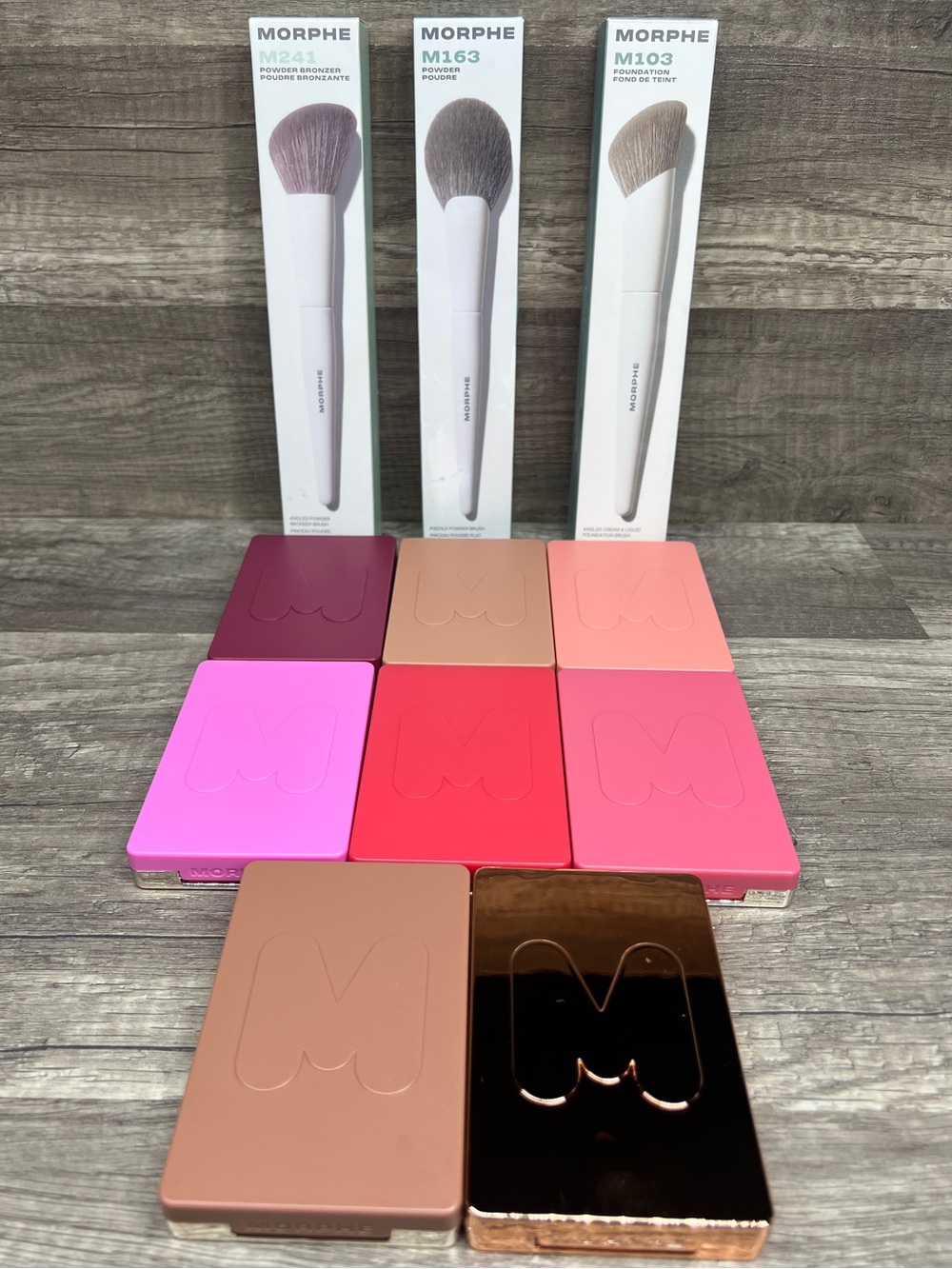 Morphe Cheek Thrills Multi-Finish Face Trio with brushes Set of 11